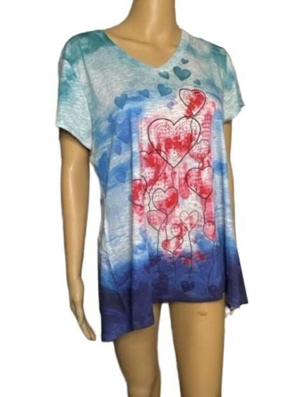 One World Women's Vintage Heart Gradient Print Round Neck T-Shirt